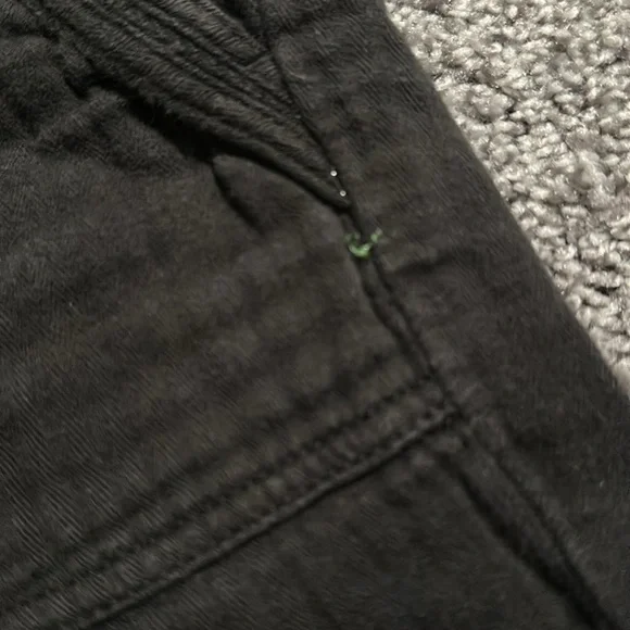 Old Navy Women’s Linen Shorts - Picture 4 of 4